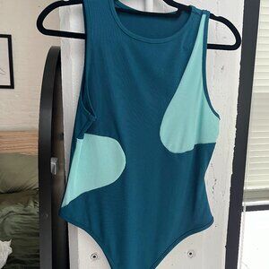 Fun colored body suit, Size XL